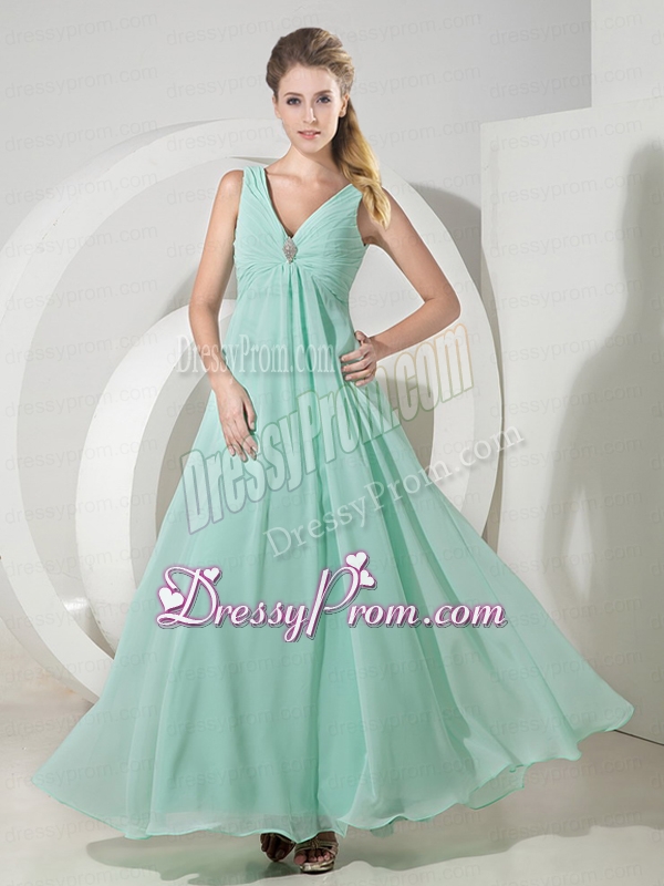 Popular Empire V Neck Chiffon Prom Evening Dress in Apple Green