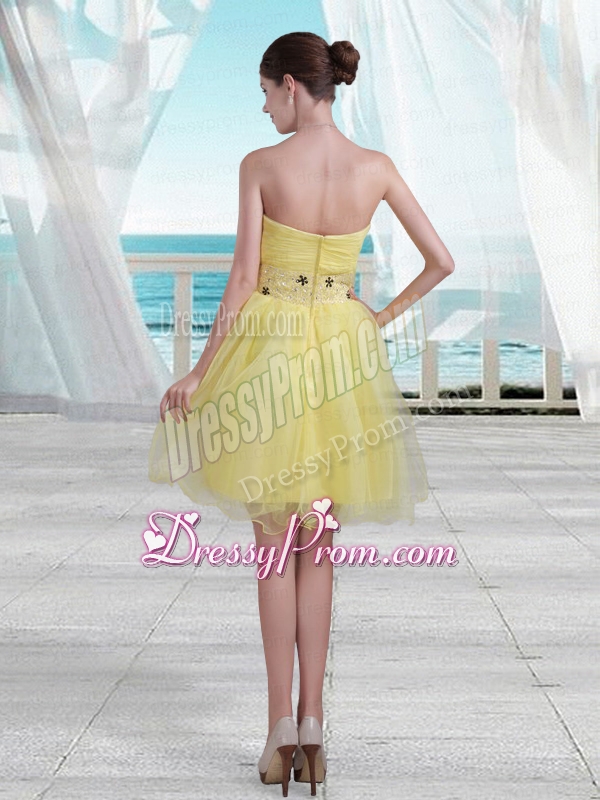 Yellow Princess Sweetheart Short Prom Dress with Beading and Ruching