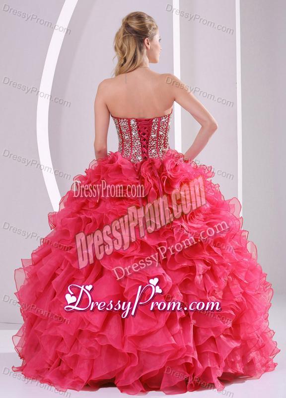 Red Ball Gown Sweetheart Ruffles and Beading Decorate Quinceanera Gowns in Sweet 16