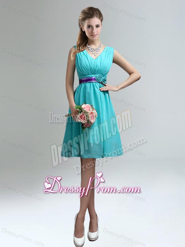 Elegant V-neck Ruched Dama Dress with Belt for Sale