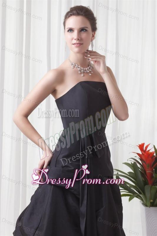 Strapless A-line Black Taffeta Ruche Decorate Quinceanera Dress