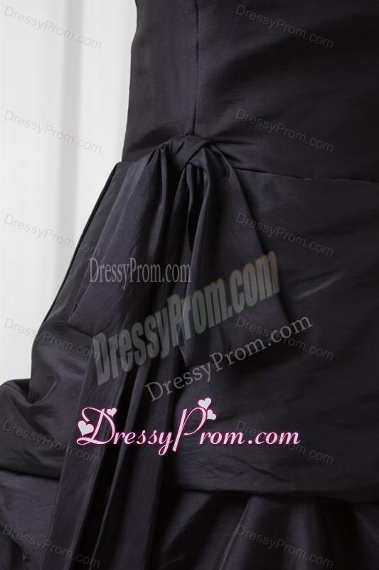 Strapless A-line Black Taffeta Ruche Decorate Quinceanera Dress