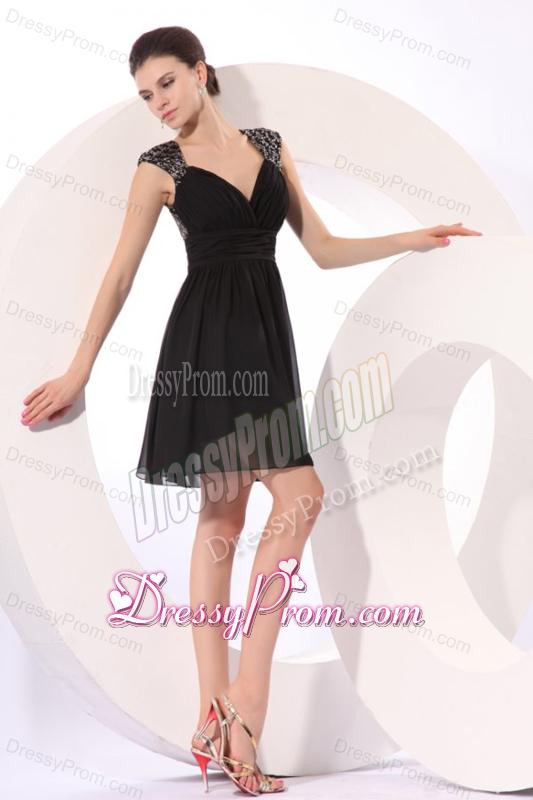Black Straps Beaded Short Prom Dress with Mini-length