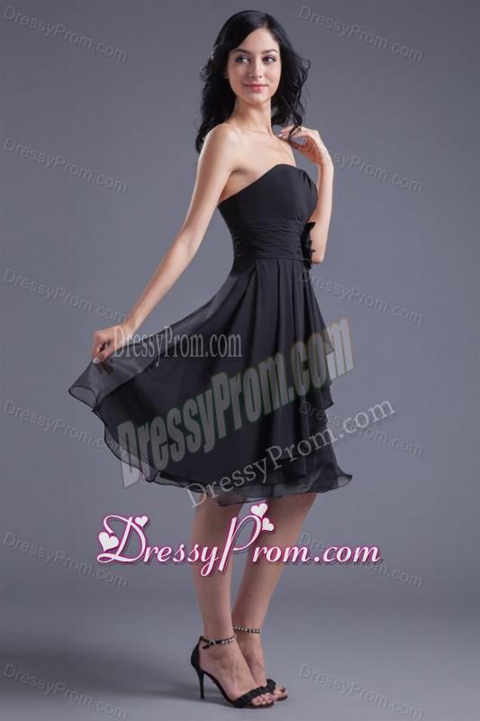 A-line Black Strapless Knee-length Hand Made Flowers Prom Dress