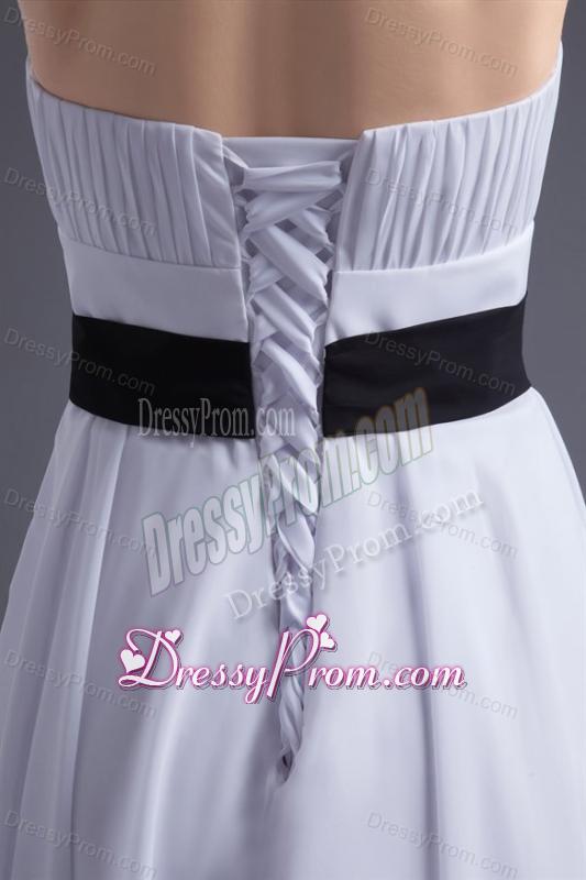 Elegant Empire Sash Knee-length White Chiffon Prom Dress with Strapless
