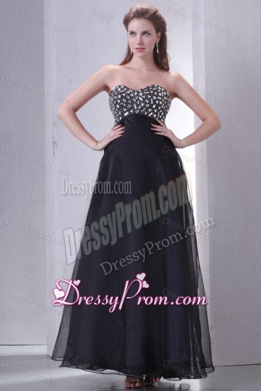 A-line Sweetheart Black Organza Long Prom Dress with Rhinestone