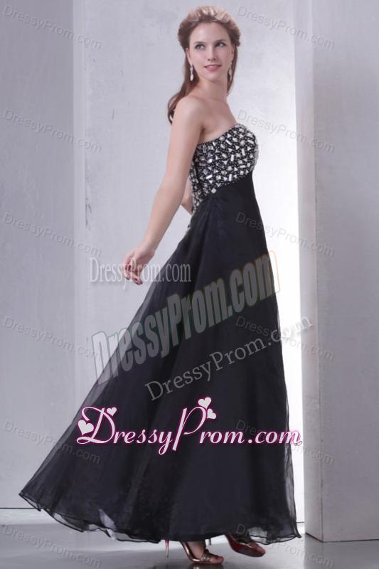 A-line Sweetheart Black Organza Long Prom Dress with Rhinestone