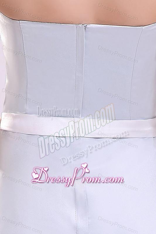 White Sweetheart A-line Knee-length Bridesmaid Dress with Sash