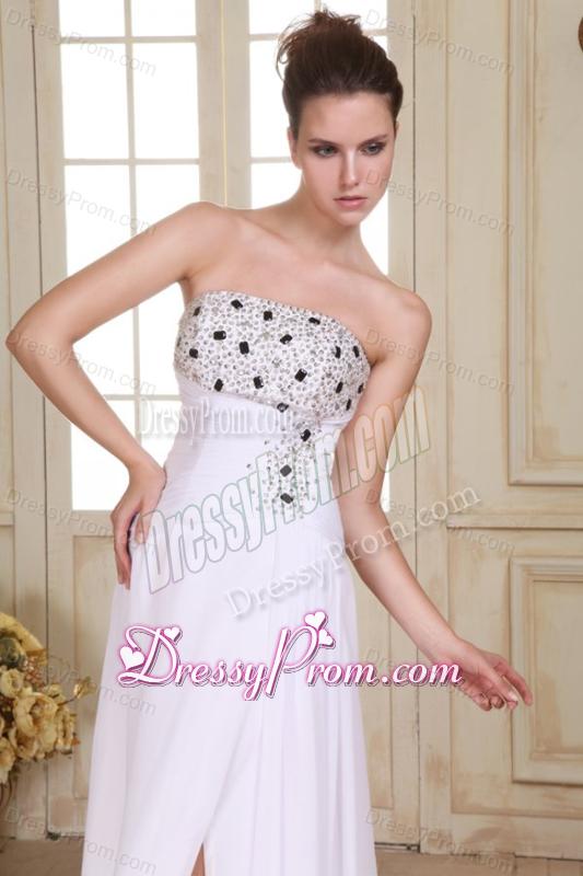 Beaded Decorate Brust and Silt Empire Strapless Chiffon Prom Dress