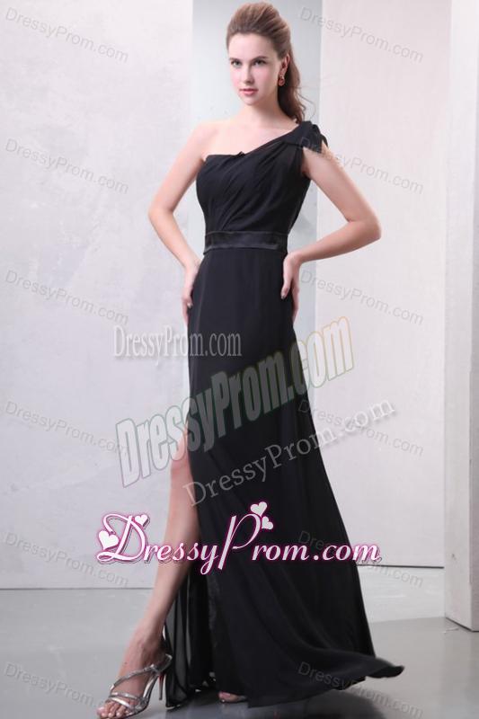 One Shoulder Black Ruche and Silt Chiffon Prom Dress in Full Length