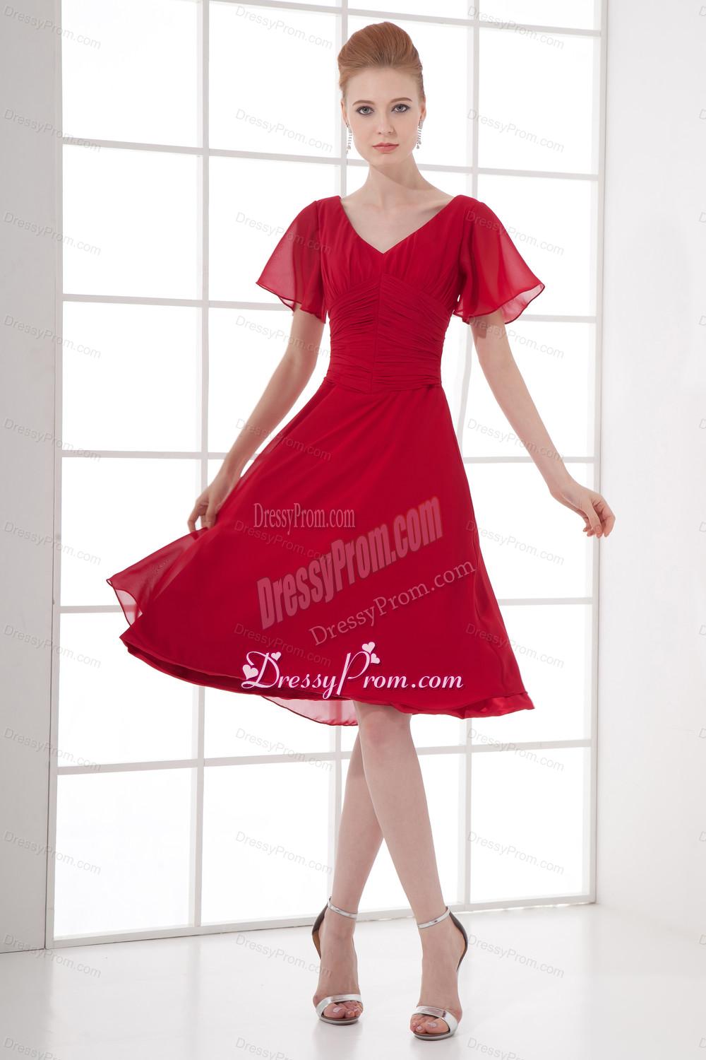 Wine Red Empire Ruching V-neck Short Sleeves Prom Dress