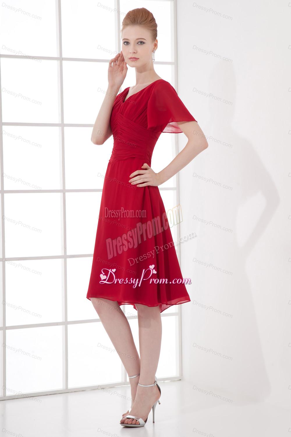 Wine Red Empire Ruching V-neck Short Sleeves Prom Dress