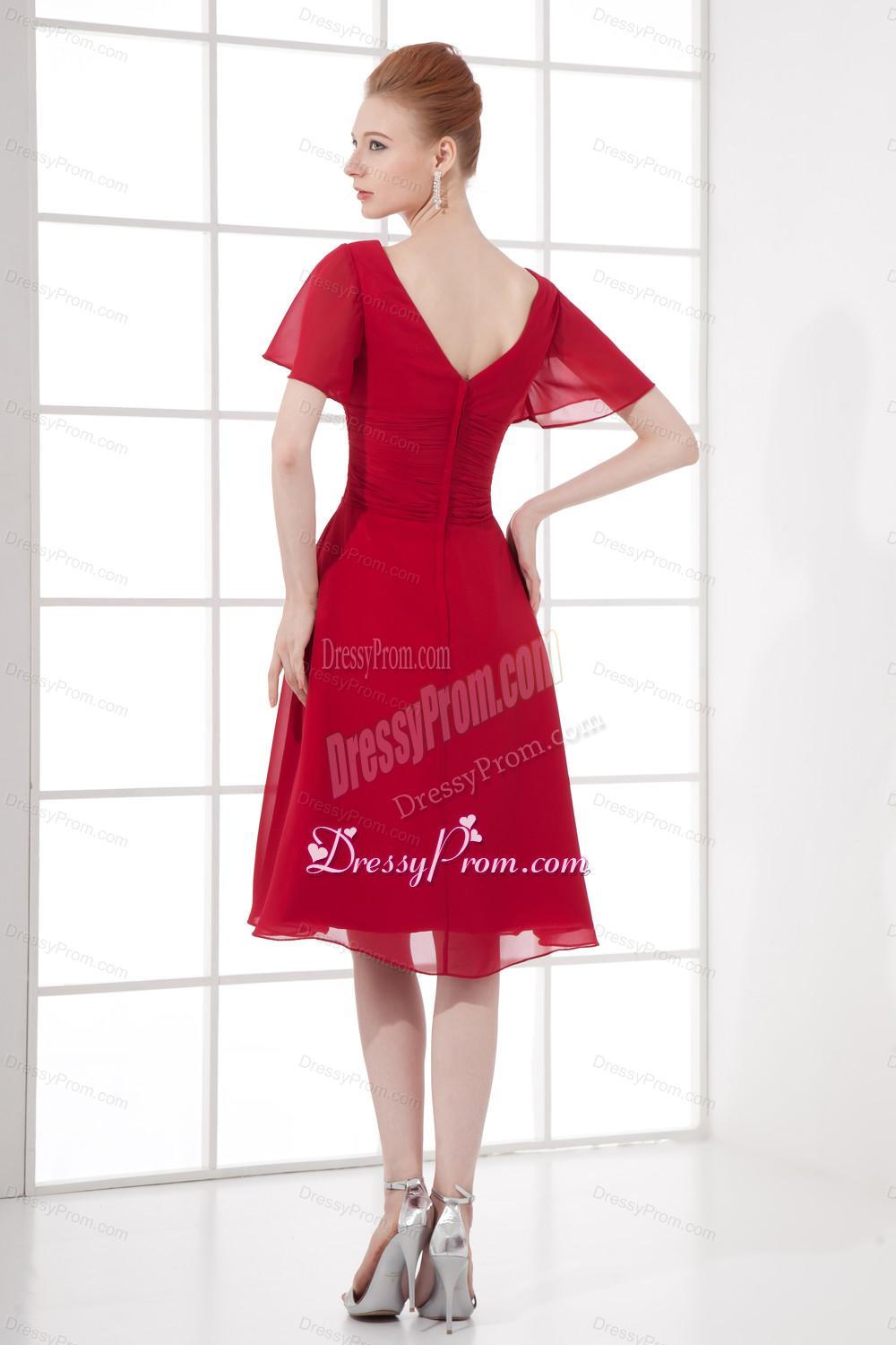 Wine Red Empire Ruching V-neck Short Sleeves Prom Dress