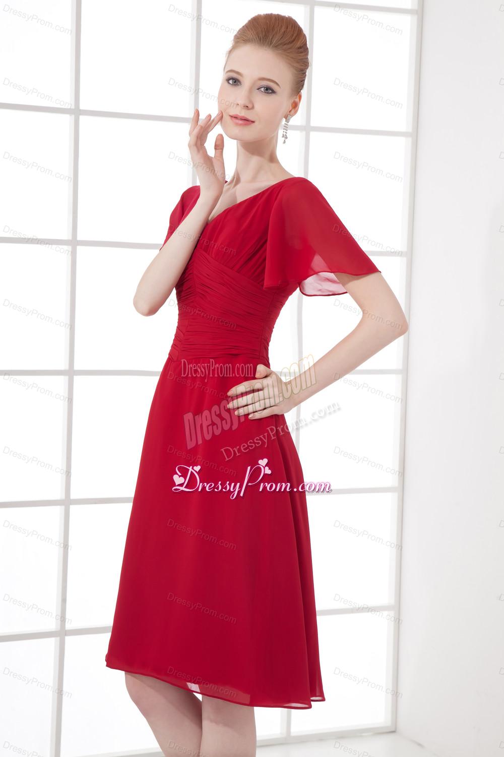 Wine Red Empire Ruching V-neck Short Sleeves Prom Dress