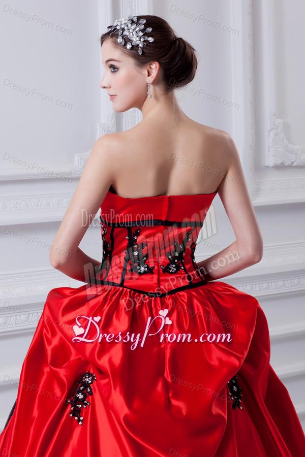 Cheap Strapless Appliques Pick-ups Black and Red Quinceanera Dress with Brush Train
