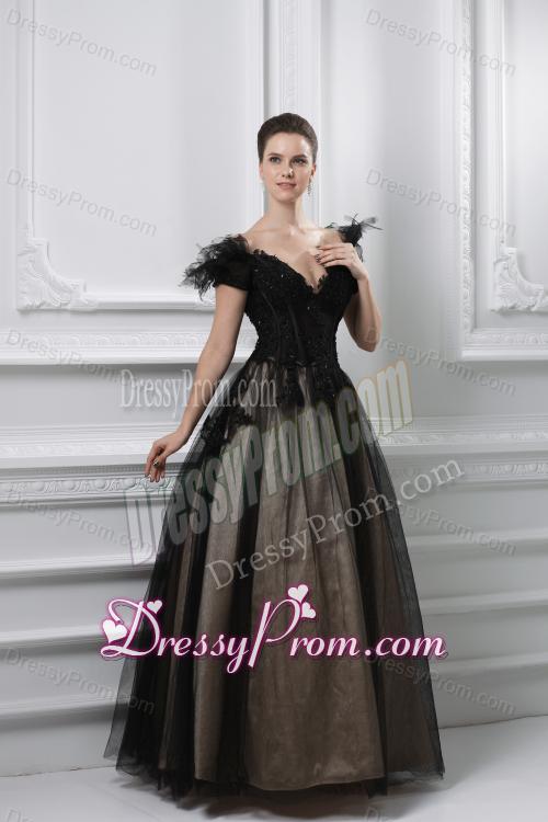 2014 New A-line Appliques V-neck Tulle Black Prom Dress
