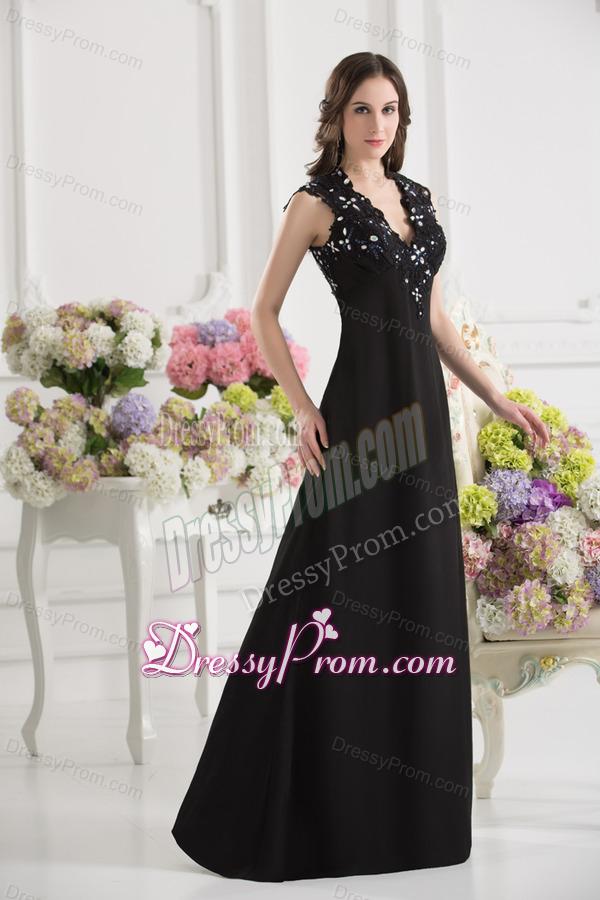 A-line V-neck Chiffon Beading Floor-length Prom Dress in Black