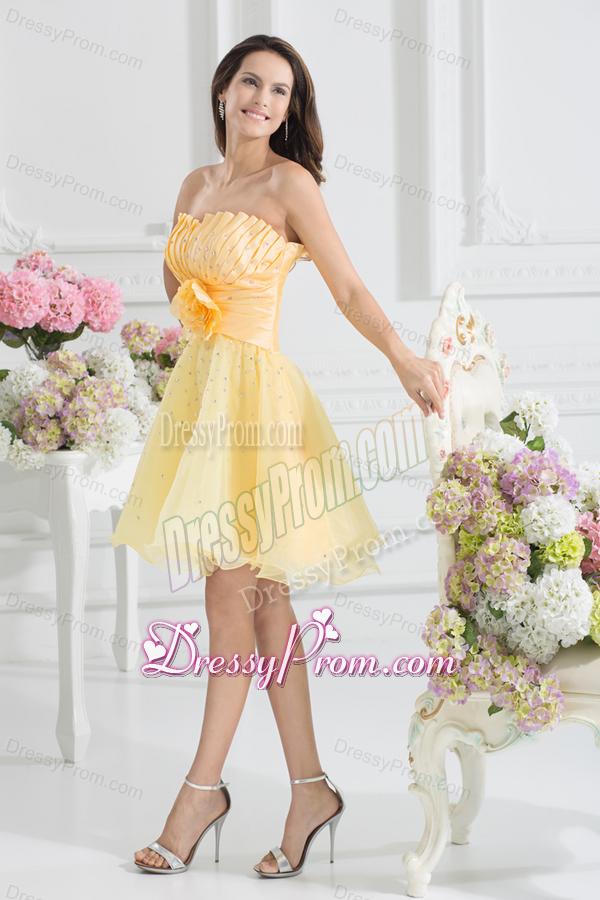 A-line Yellow Strapless Hand Made Flower Organza Prom Dress