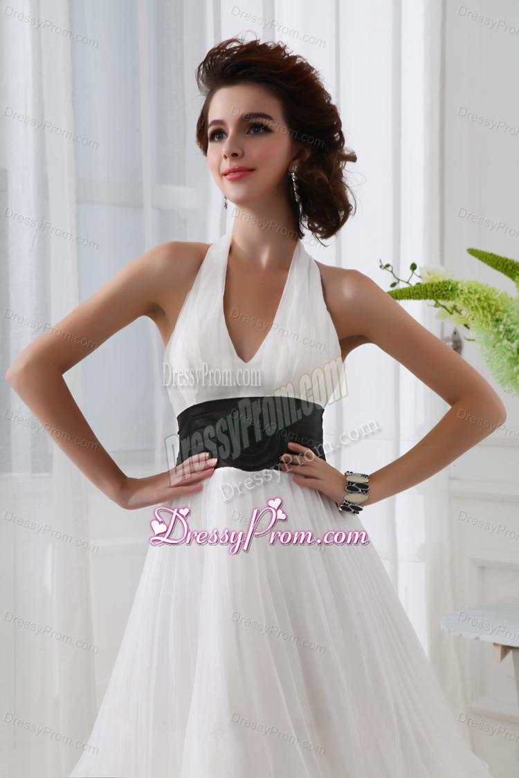 A-line Chiffon White Haltor Top Knee-length Hand Made Flower Prom Dress