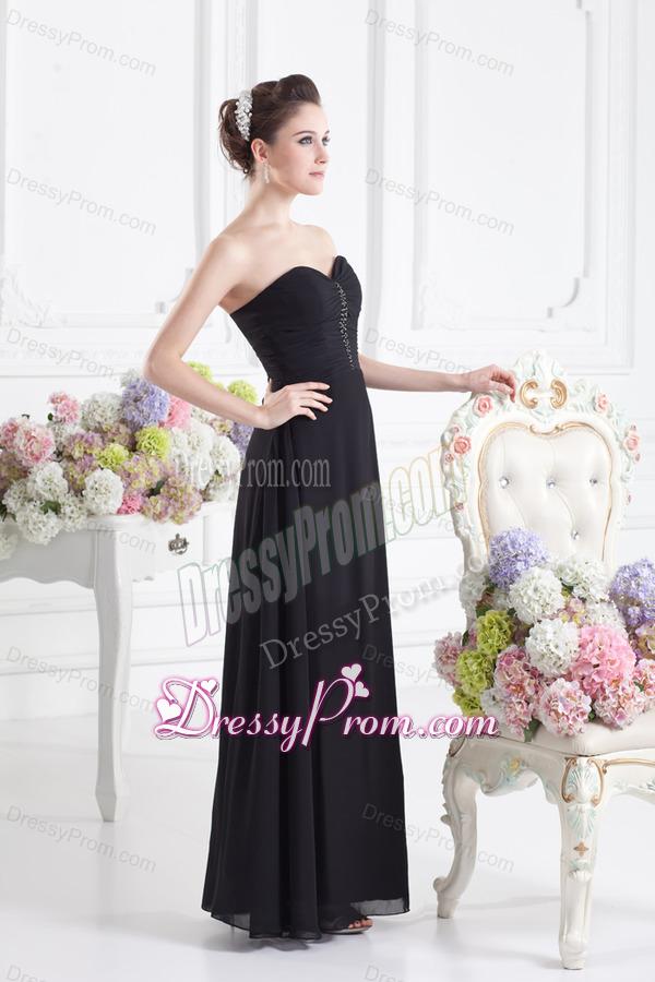 Black Empire Floor-length Prom Dress with Beading and Ruching