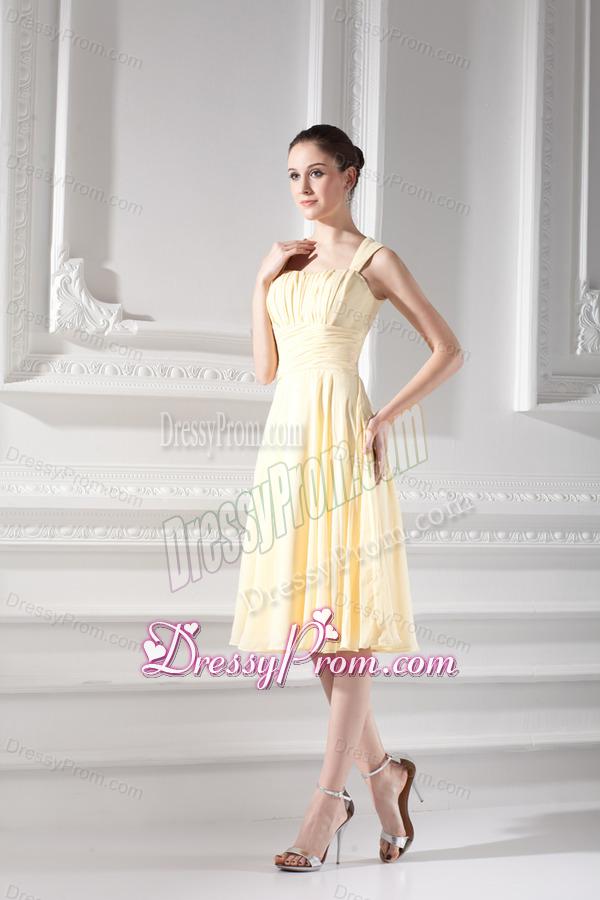 Empire Light Yellow Knee-length Short Prom Dress with Ruching