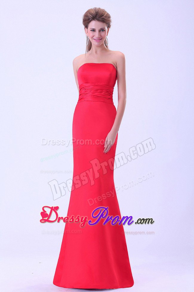 Simple Style Mermaid Brush Train Strapless Red Prom Dresses