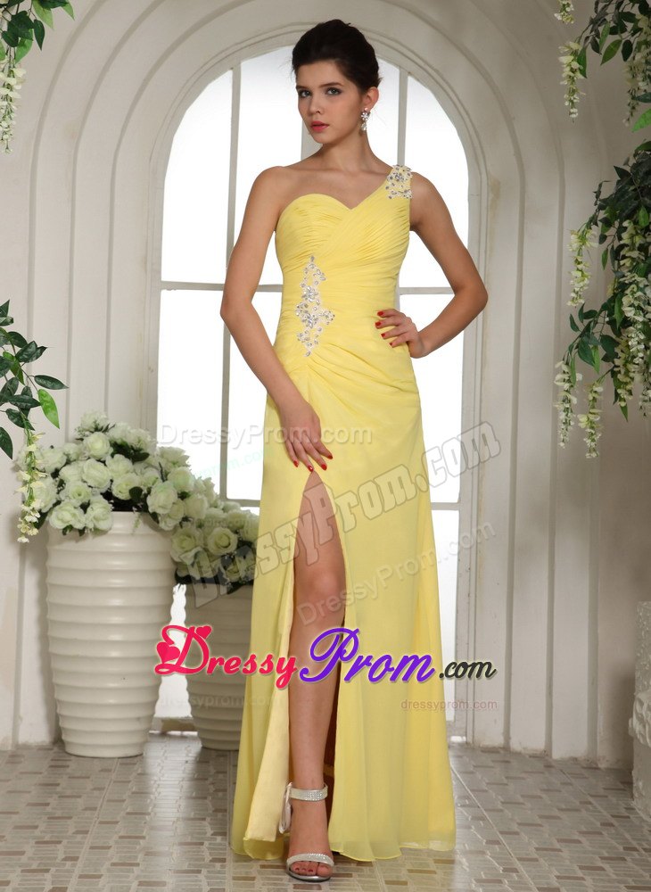 Yellow One Shoulder Prom Party Dress Beading and Ruches with High Slit