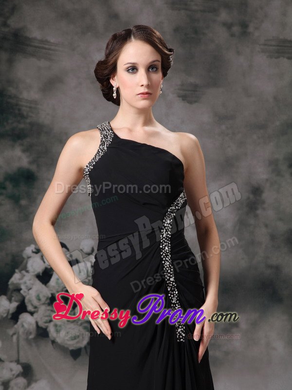 Romantic Beaded Asymmetrical Shoulder Black Prom Dress with Slit