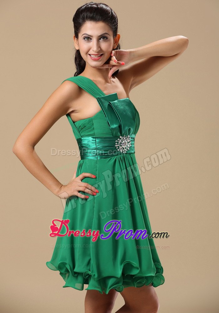 Beaded and Ruched Mini One Shoulder Green Prom Theme Dresses