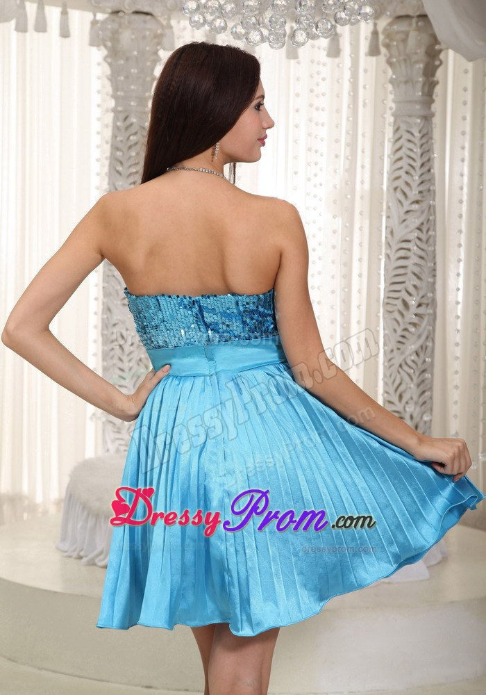 Sequined Bodice Mini Blue Prom Theme Dress with Pleated Skirt