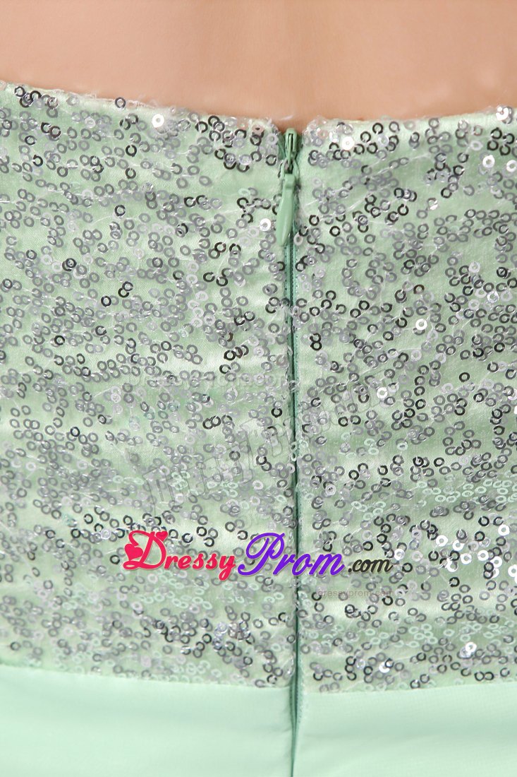 Sequins Accent Sweetheart Mini Prom Theme Dress in Apple Green