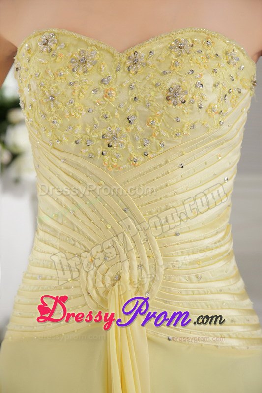 Unique Yellow Sweetheart Beaded 2013 Prom Dress for Cheap