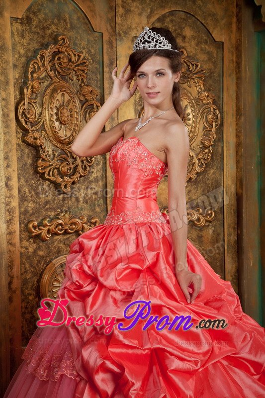 Pretty Sweetheart Quinceanera Dress Appliques with Pick-ups and Layers