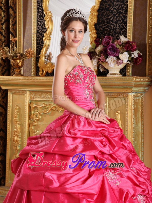 Trendy Strapless Ruching Sweet 16 Dresses with Appliques and Pick-ups