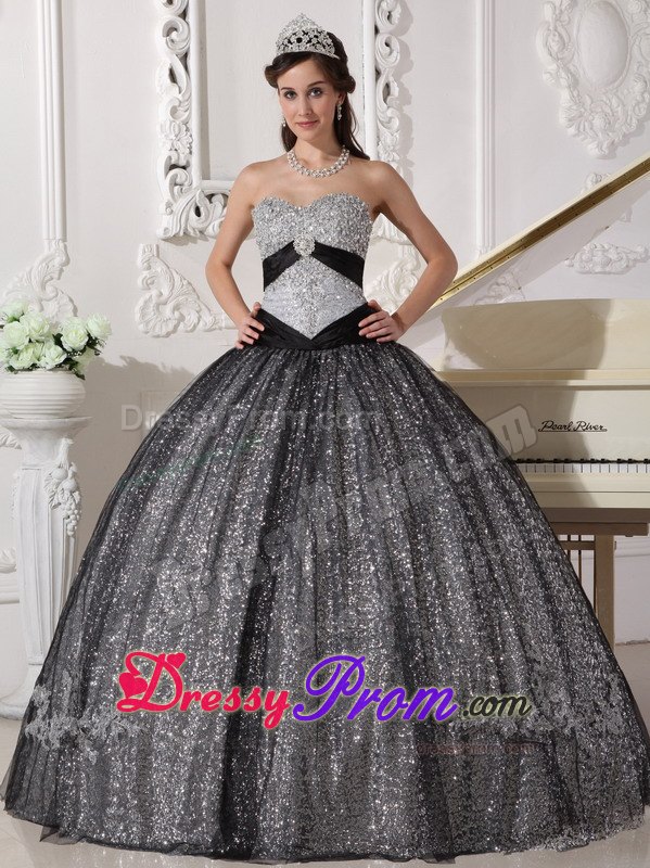 Shimmery Black Ball Gown Sequined Quinceanera Gown Sweetheart
