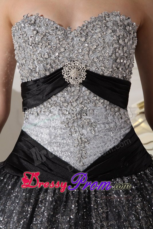 Shimmery Black Ball Gown Sequined Quinceanera Gown Sweetheart