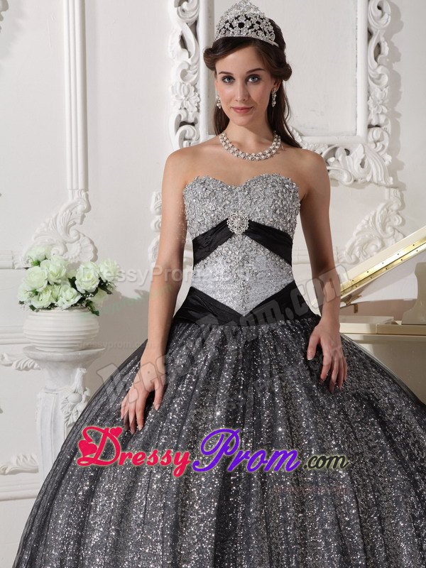 Shimmery Black Ball Gown Sequined Quinceanera Gown Sweetheart
