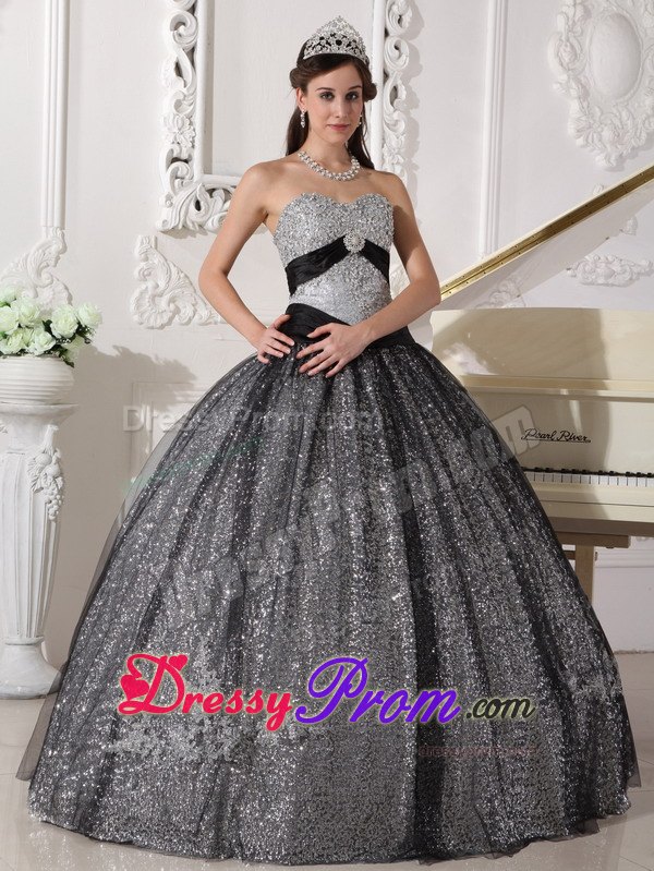 Shimmery Black Ball Gown Sequined Quinceanera Gown Sweetheart