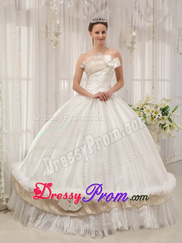 White Quinceanera Dress Beaded Strapless Zipper up Back in Sao Paulo