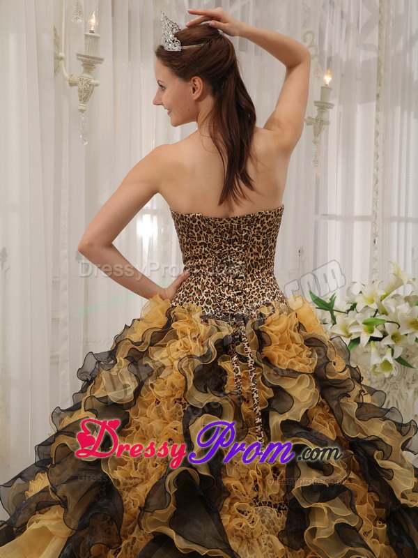 Organza and Leopard Sweetheart Sweet Sixteen Dresses with Ruffles