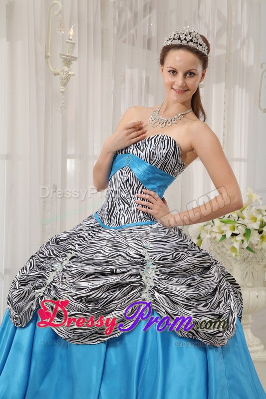 Aqua Blue Sweetheart Taffeta and Zebra Ruffles Dresses For a Quince