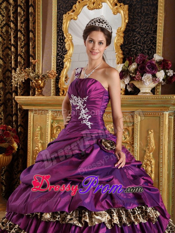 One Shoulder Taffeta and Leopard Purple Ball Gown Appliques Dresses 15