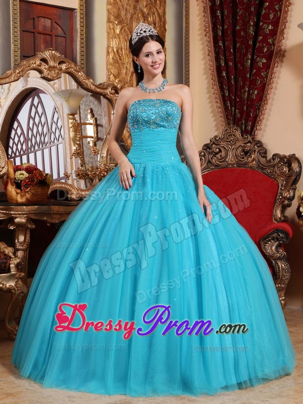 Embroidery with Beading Aqua Blue Strapless Dresses For a Quinceanera