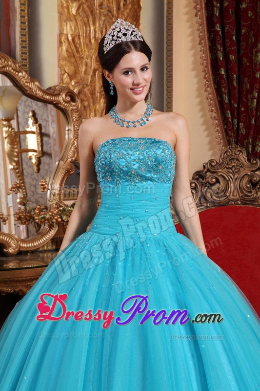 Embroidery with Beading Aqua Blue Strapless Dresses For a Quinceanera