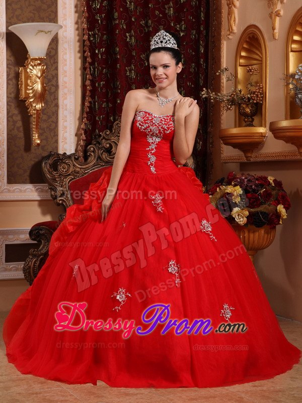 Appliques Sweetheart Floor-length Red Ball Gown Organza Sweet 16 Dresses