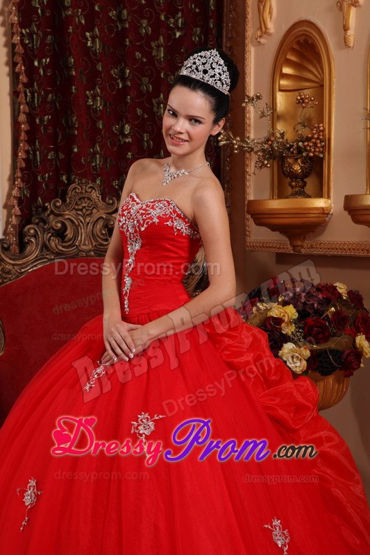 Appliques Sweetheart Floor-length Red Ball Gown Organza Sweet 16 Dresses