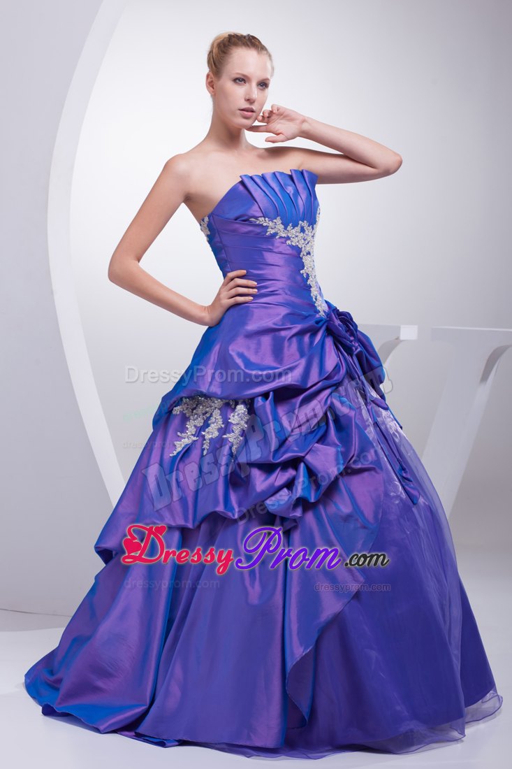 Pick-ups A-line Purple Quinceanera Dress with Appliques and Hand Flower