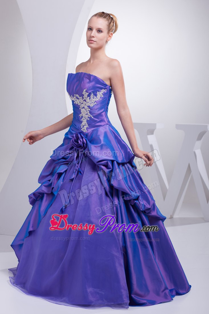 Pick-ups A-line Purple Quinceanera Dress with Appliques and Hand Flower