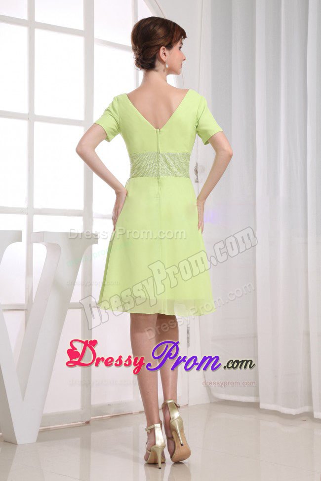 Short V-neck Chiffon Short Sleeves Prom Gowns in Yellow Green