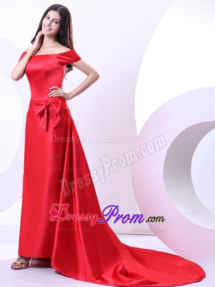 Off The Shoulder Red Prom Dresses With Bowknot and Brush Train